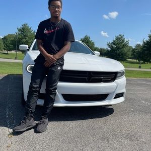 Meet your Posher, Jaden